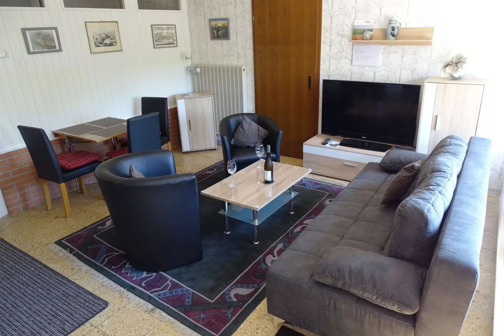 Ferienwohnung Rosenberg-Living room