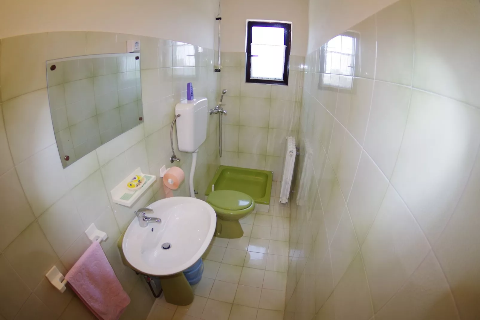 Genio-Bathroom