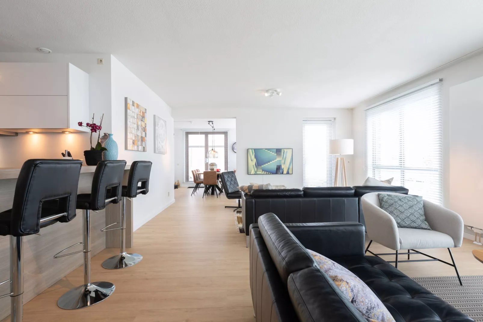 Scheveningen Harbour 72A-Living room