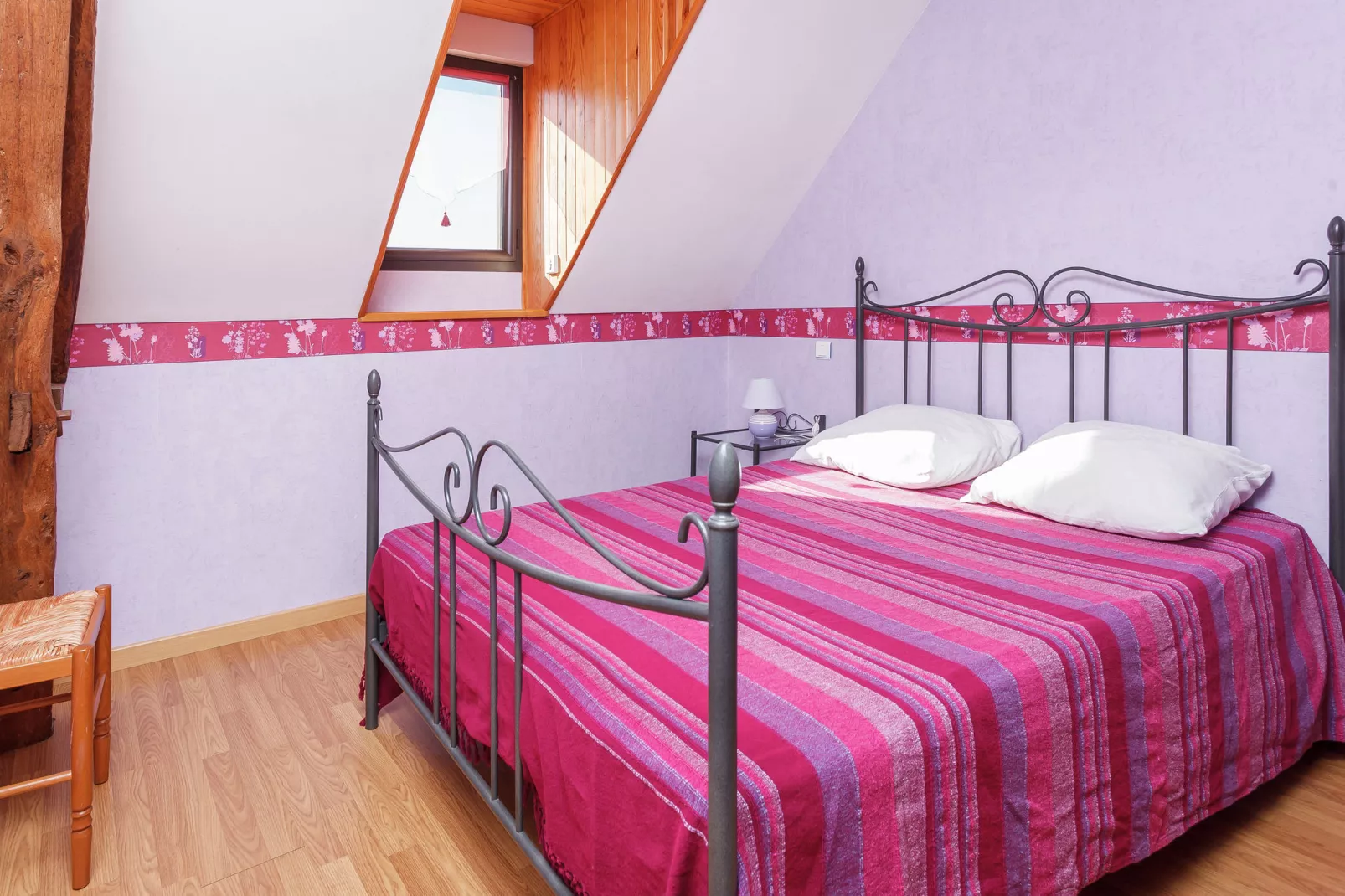 Maison de vacances Lavercantiere-Schlafzimmer