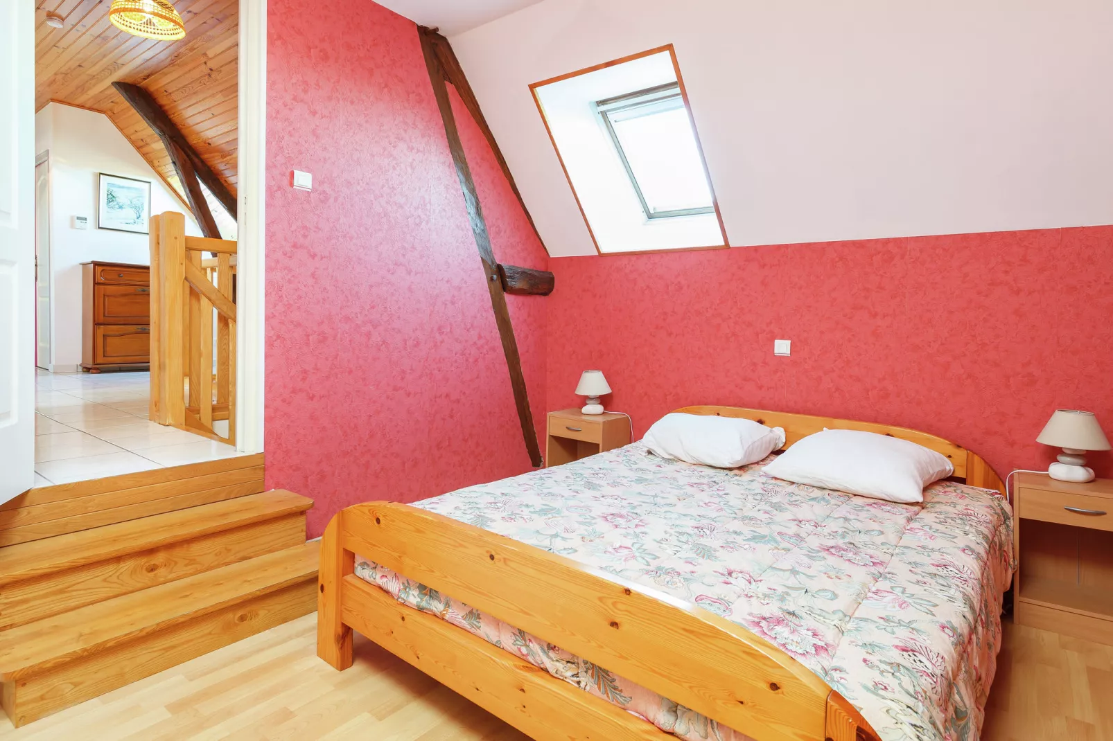 Maison de vacances Lavercantiere-Schlafzimmer