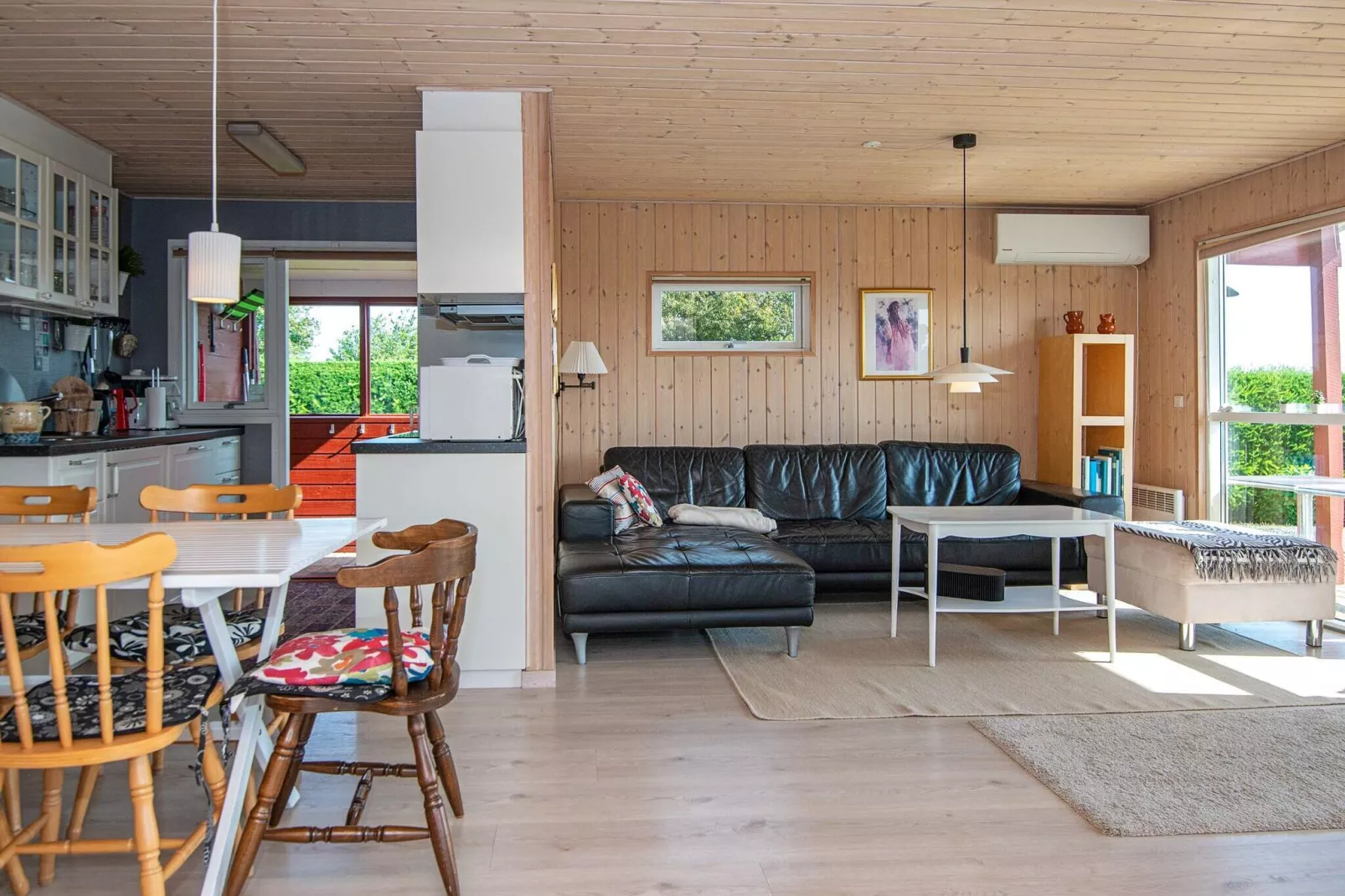 Modern Cabin by the Beach - By Traum Ferienwohnungen-Indoor