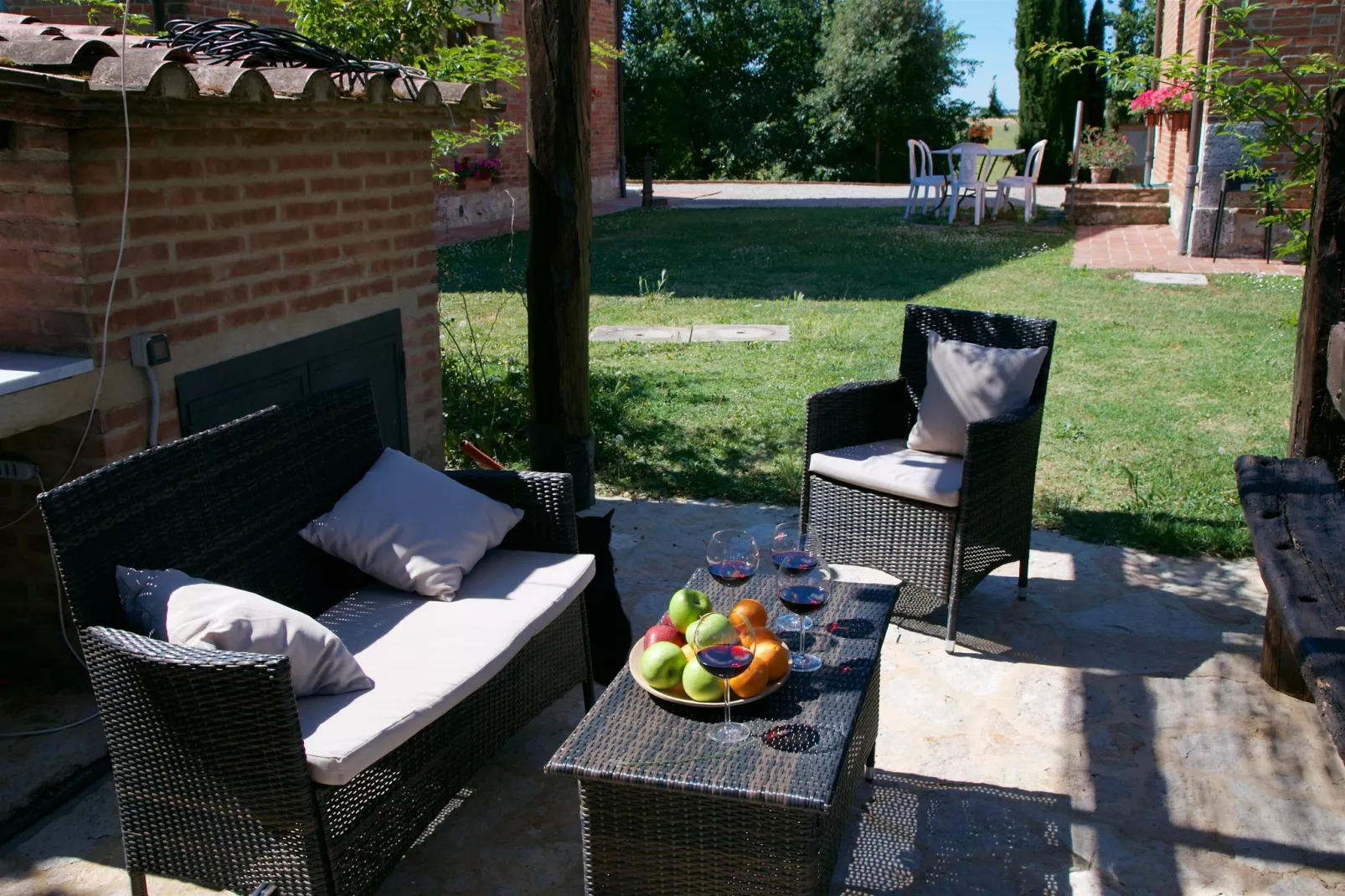 Stalla Rossa-Facilities