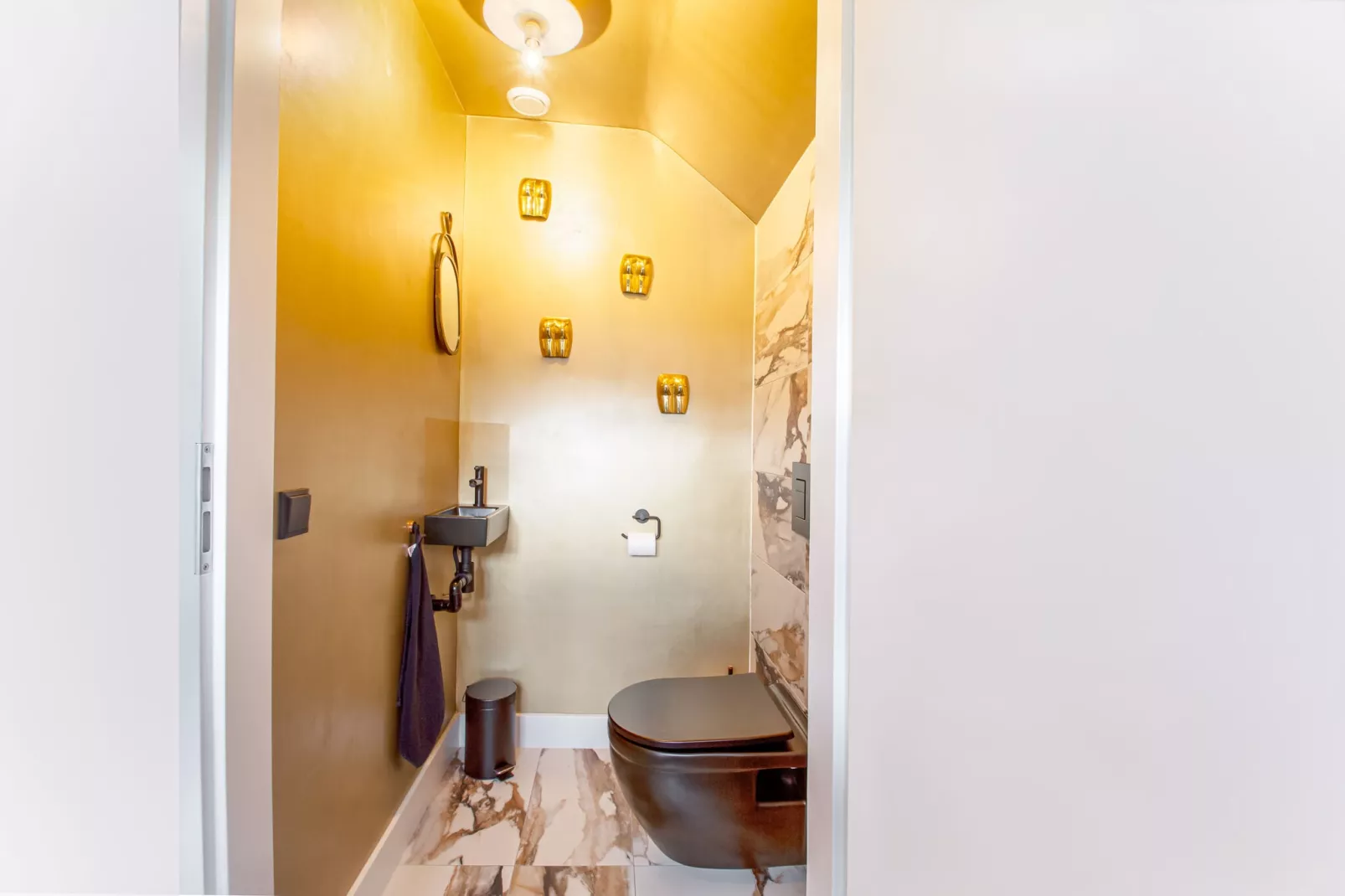 Huize Nio-Bathroom