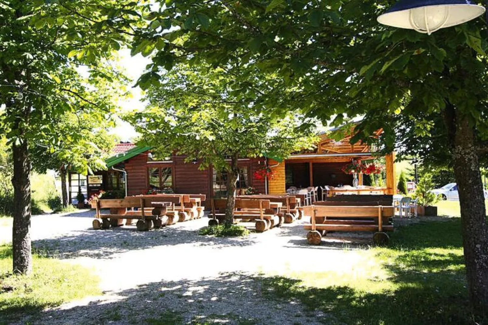 Ferienpark Lauterdörfle -Typ C Tauber 4 Pers 60 qm-Gärten Sommer
