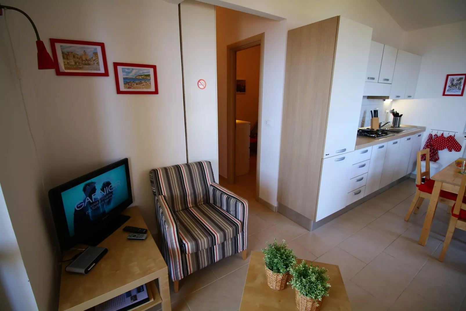 Lunedi-Living room