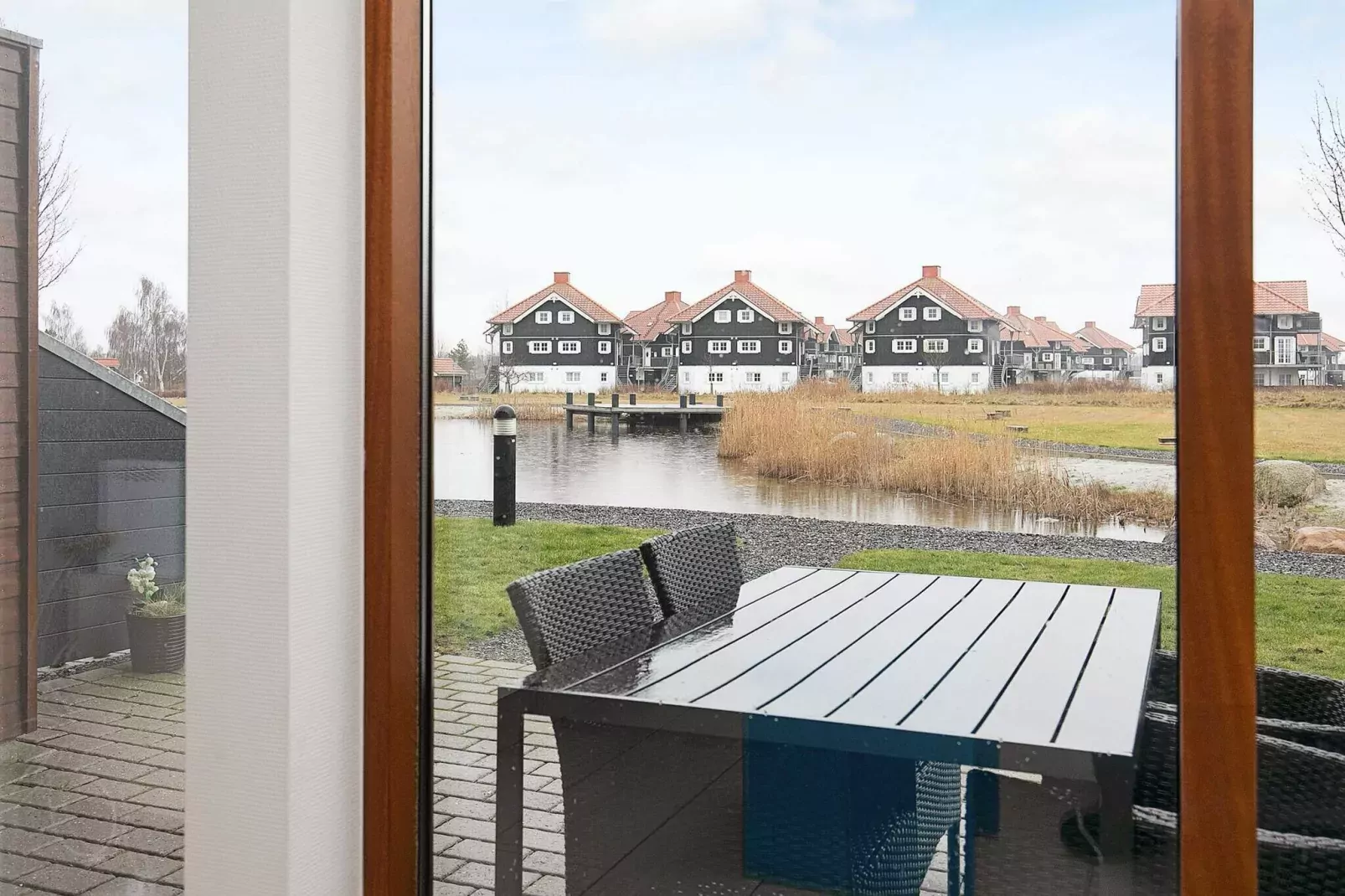 BOGENSE MARINAPARK-Water view