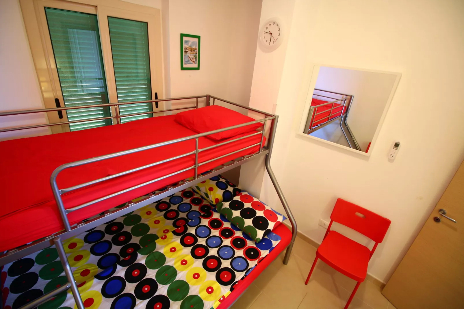 Lunedi-Bedroom