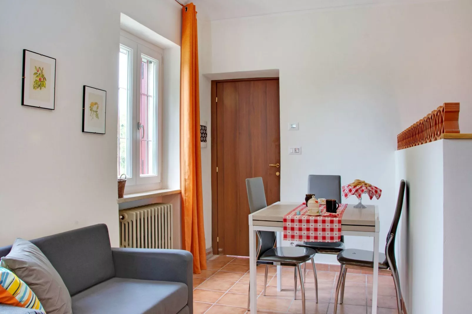 Casale Adriano Country House monolocale-Dining room