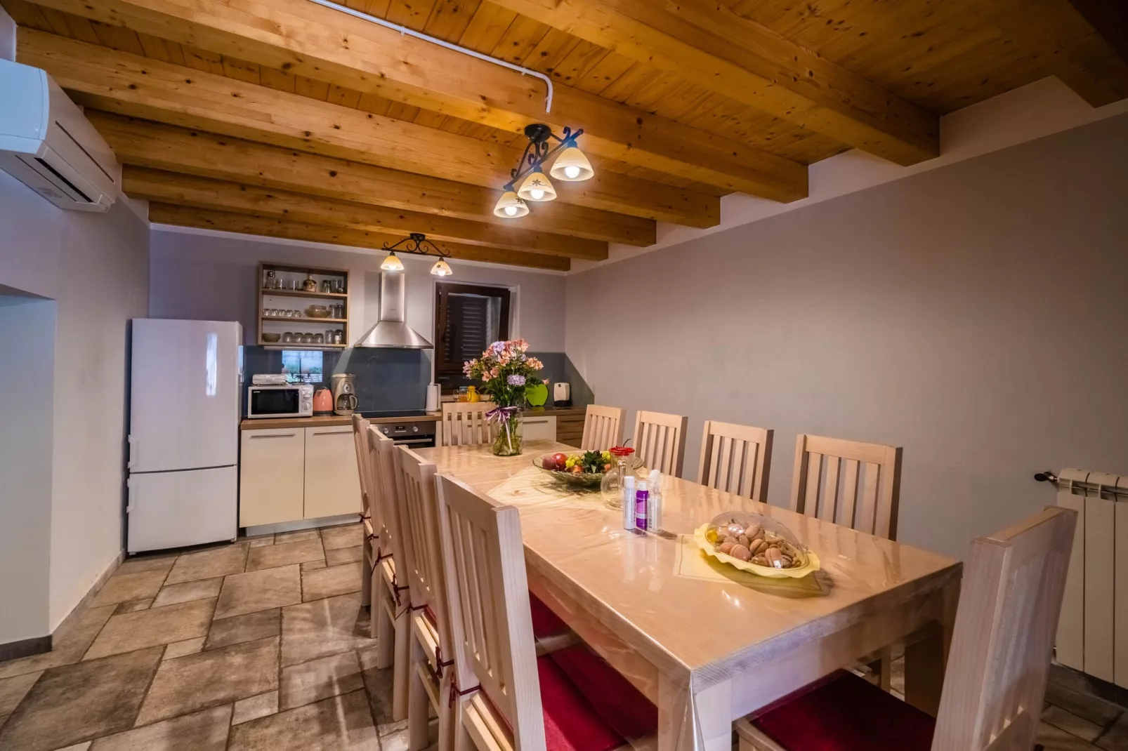Elda-Kitchen