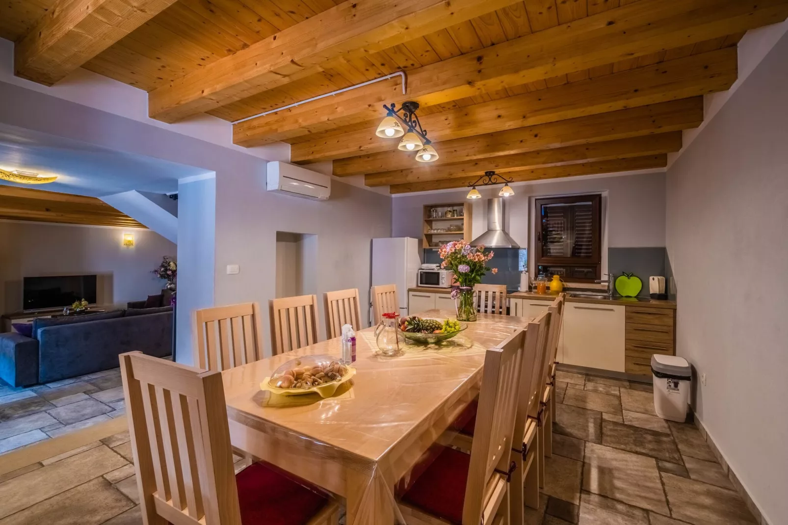 Elda-Kitchen