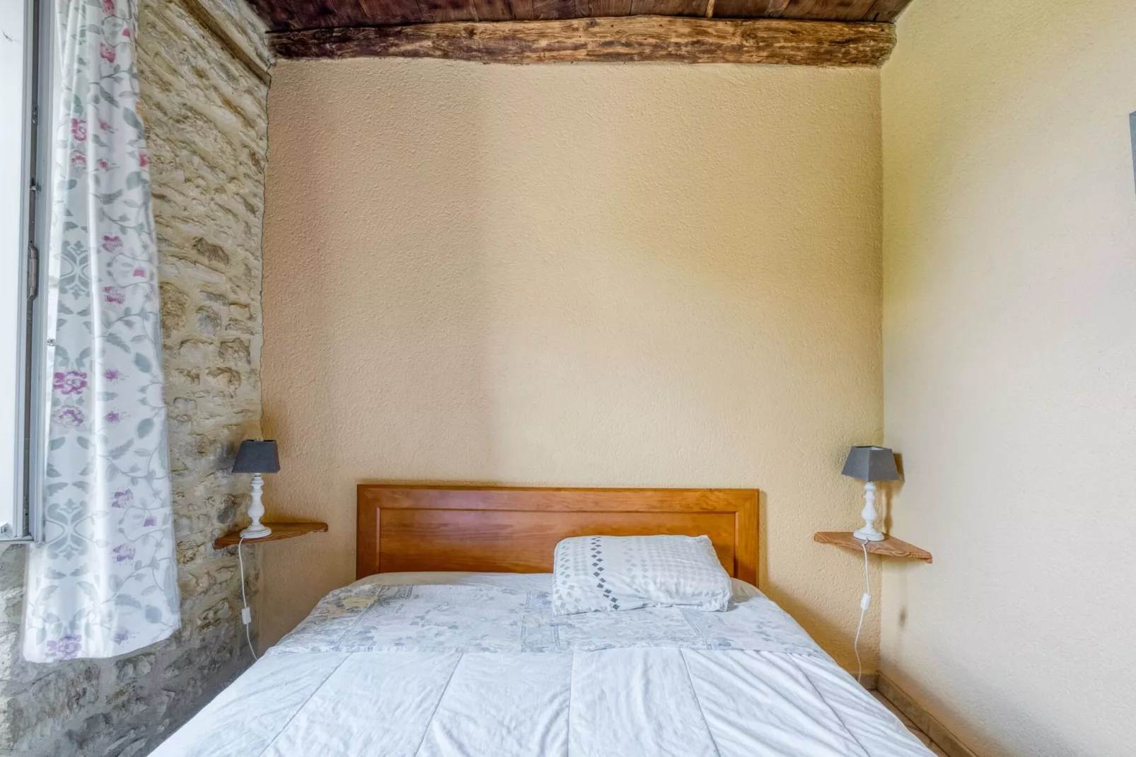 Tournesol-Bedroom