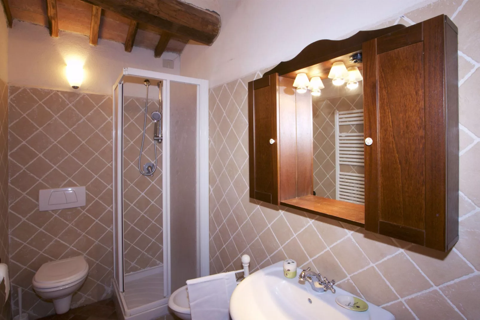 Fienile-Badezimmer