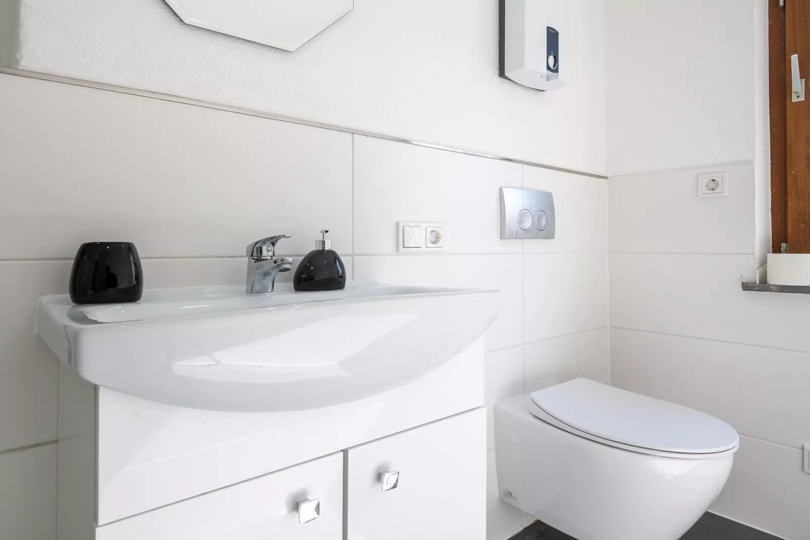 Ferienhaus Karima-Bathroom