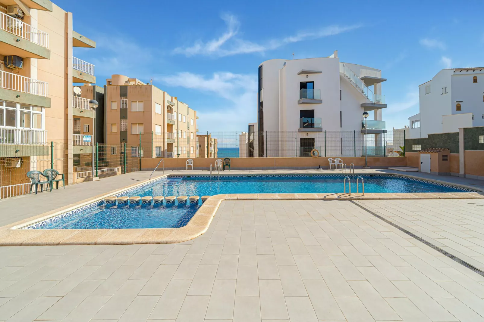Los Leandros-Pool