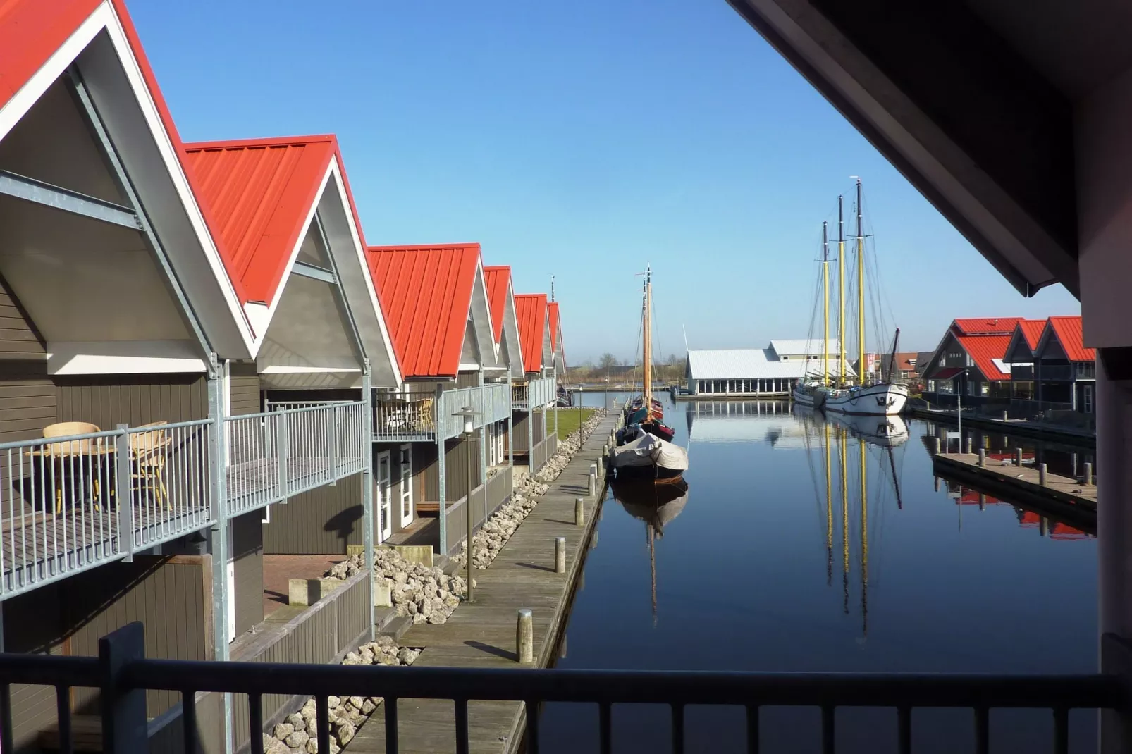 Havenresort Terherne 1-Exterior summer