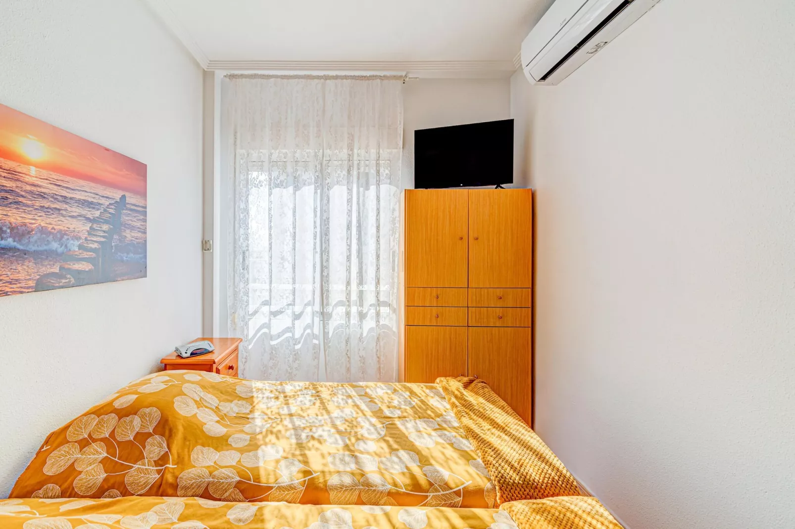 Los Leandros-Bedroom