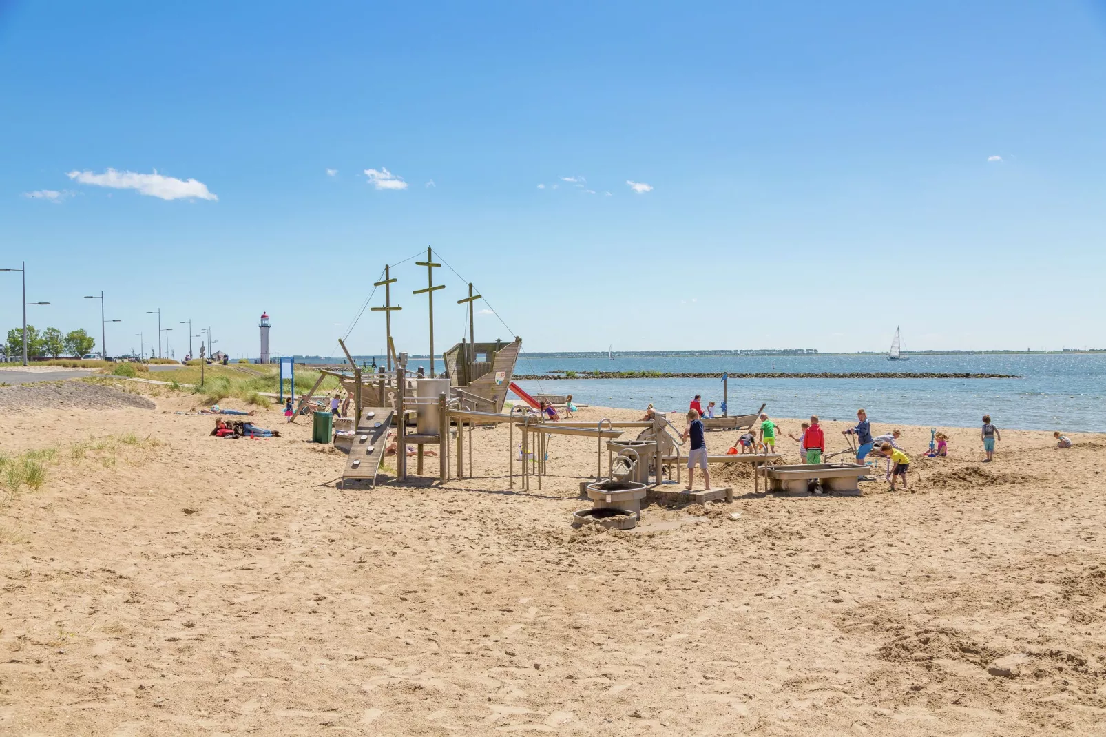 Vakantiepark Cape Helius 16-Areas summer 1km