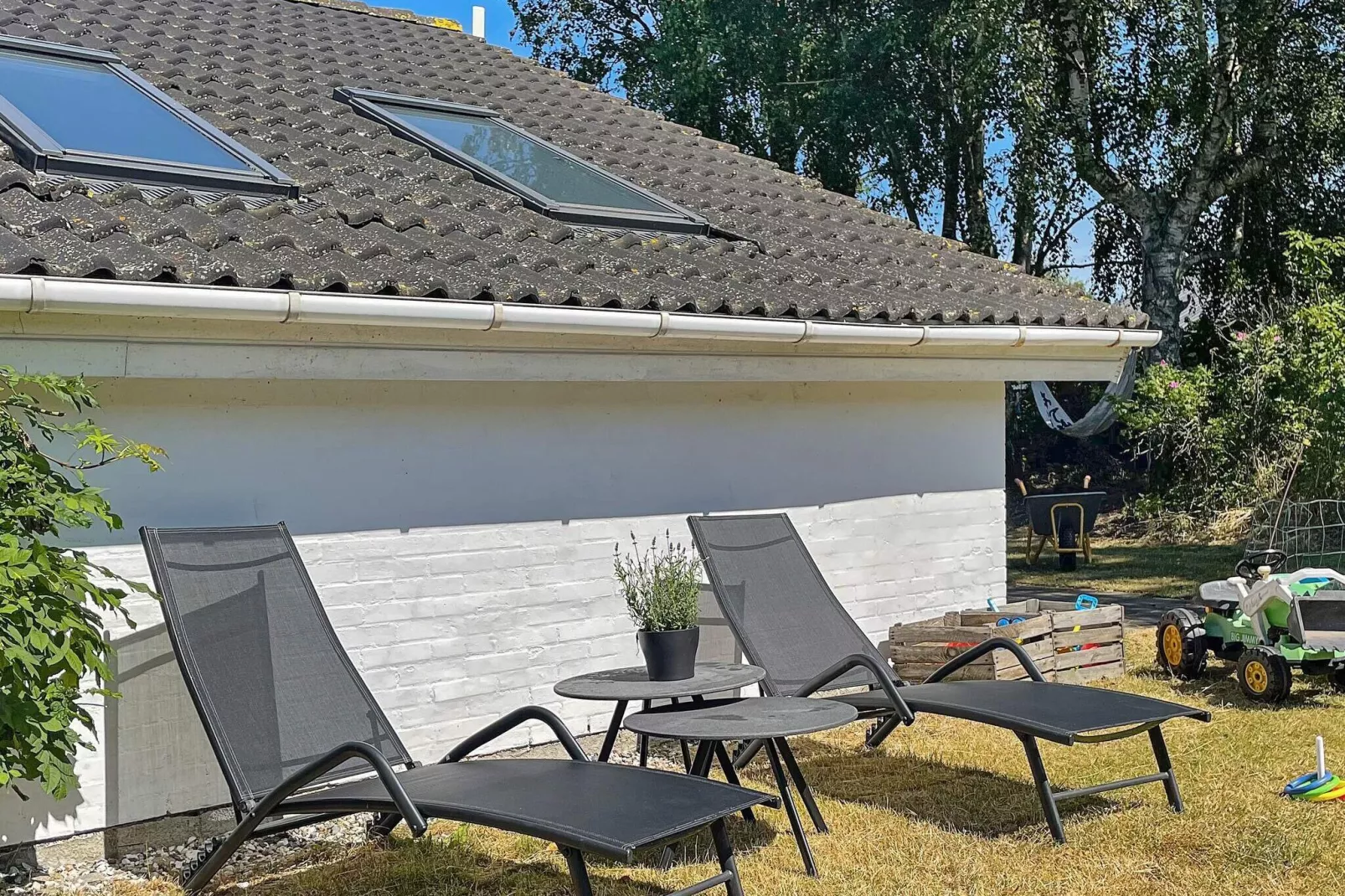 Ruhige Oase mit Pool -- By Traum Ferienwohnungen-Im Freien