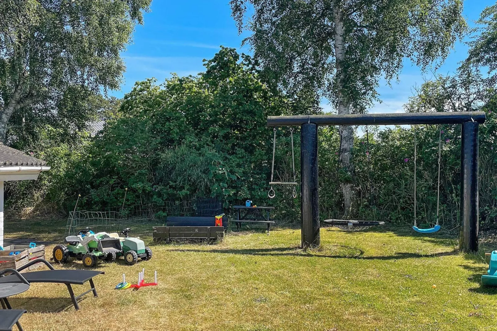 Ruhige Oase mit Pool -- By Traum Ferienwohnungen-Im Freien