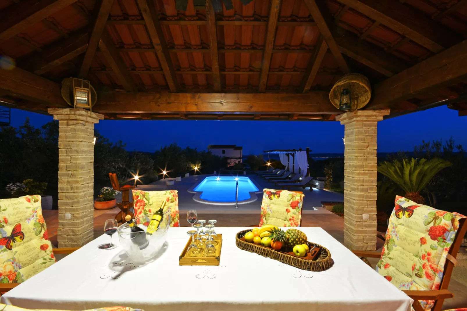 Villa Oliva-Terrace balcony