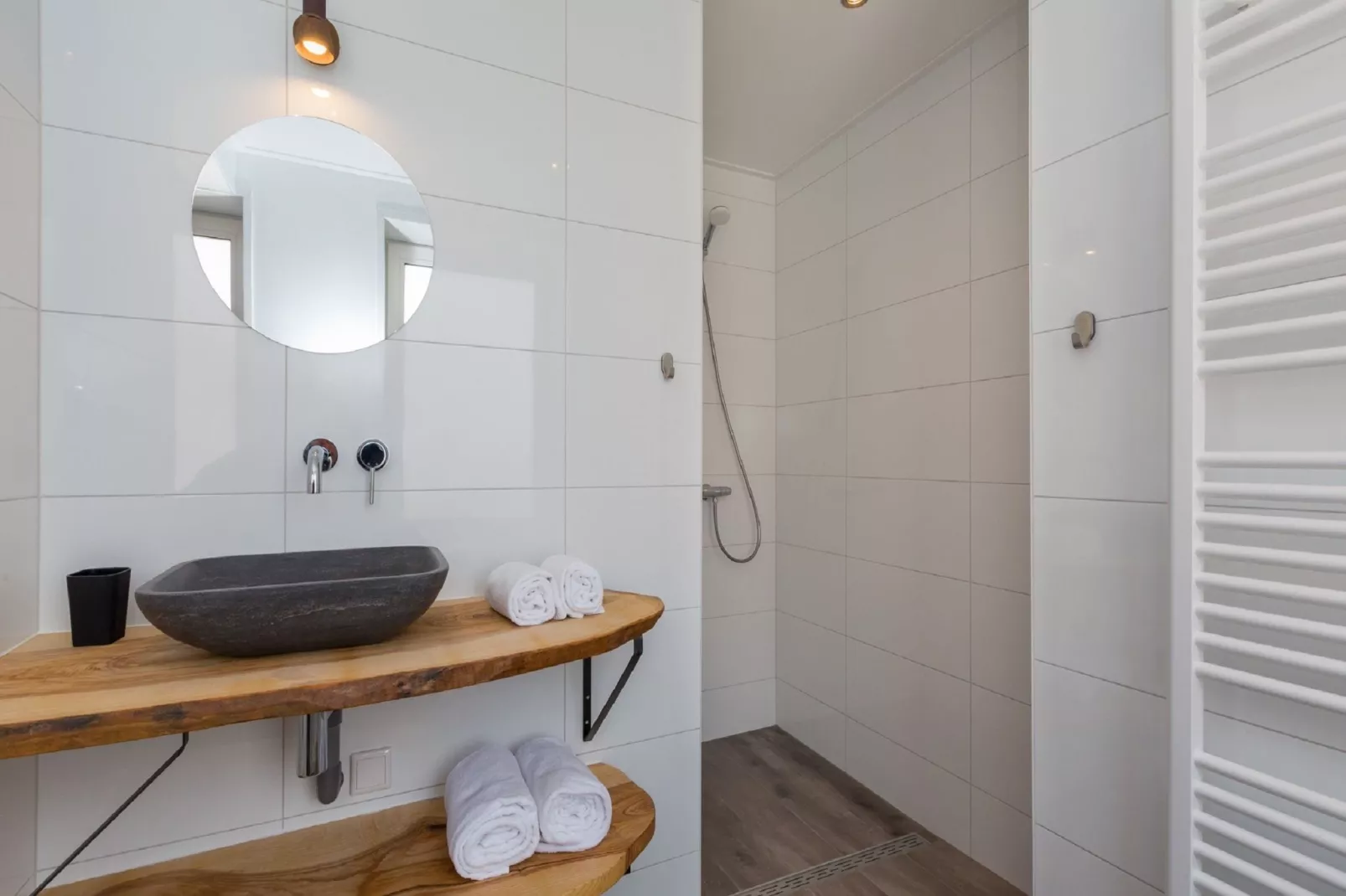 Pleinzicht 6a-Bathroom