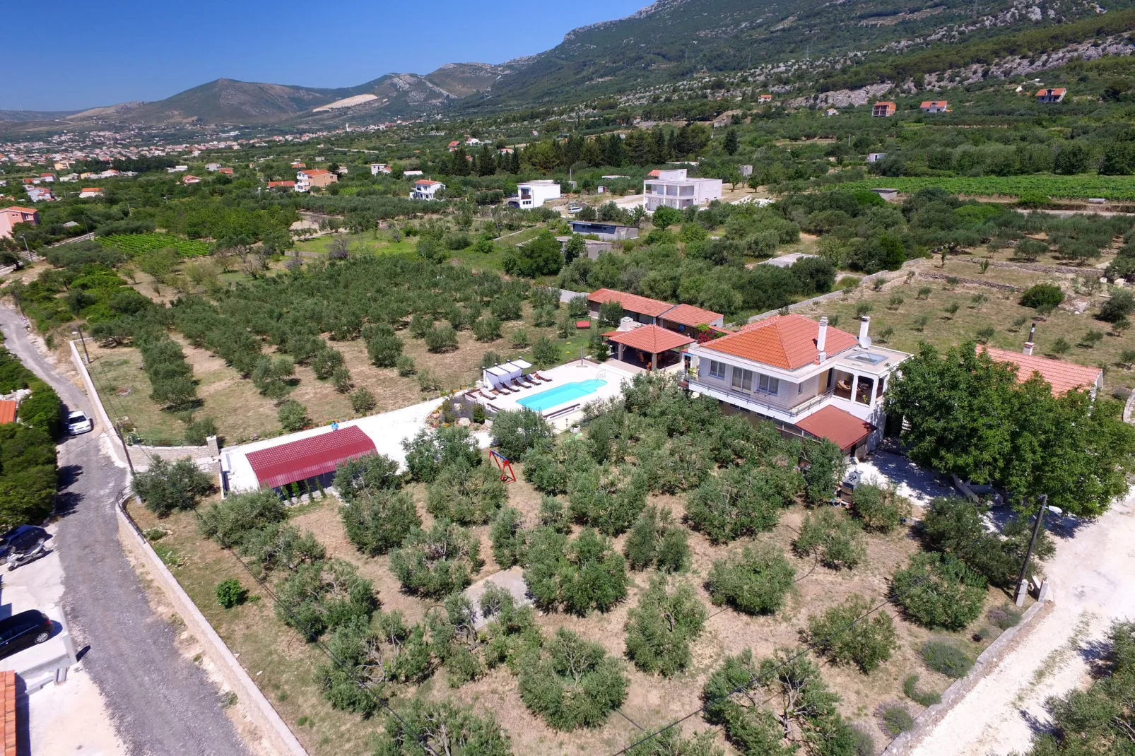 Villa Oliva-Areas summer 1km