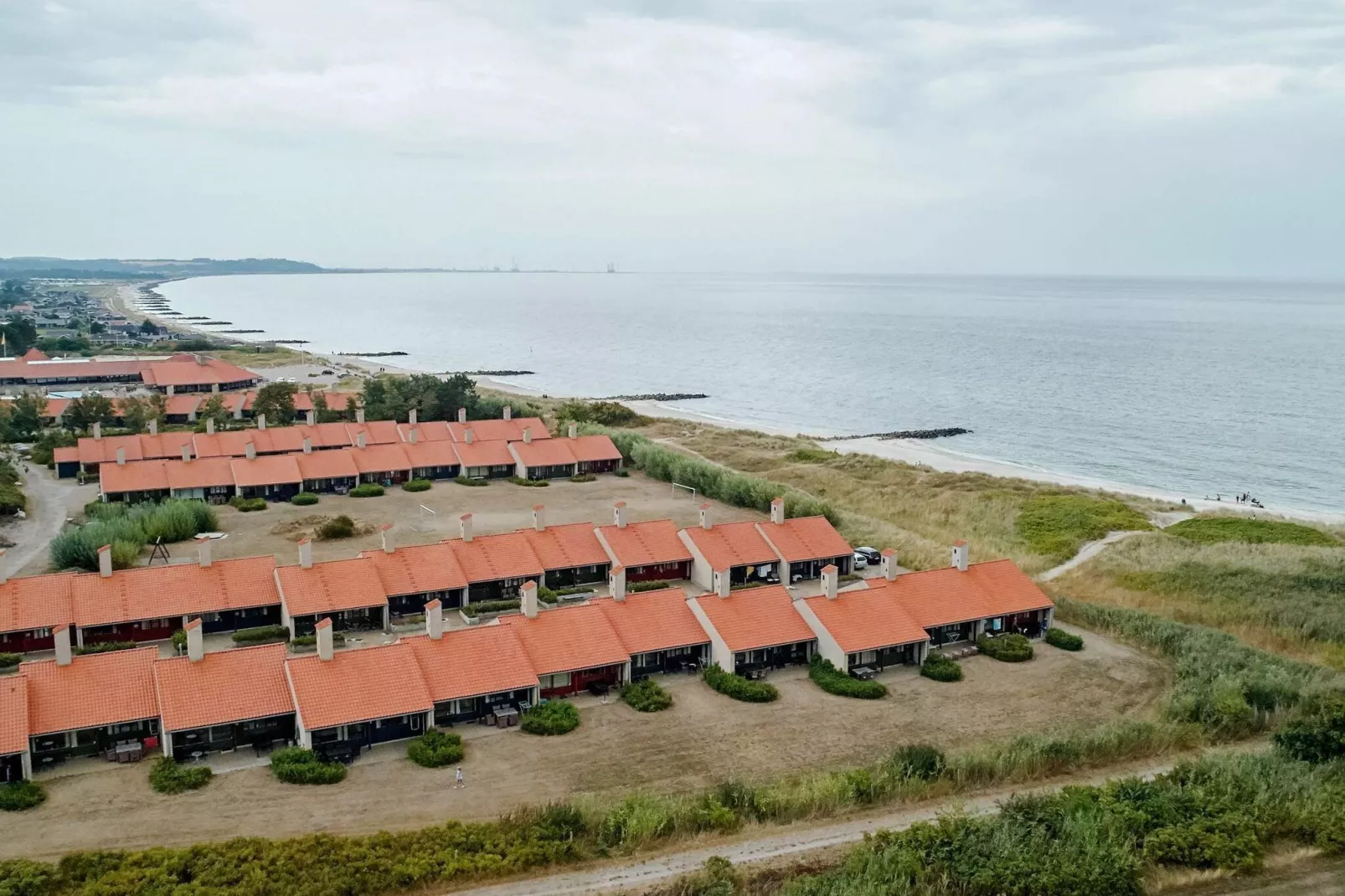 3 room w/seaview