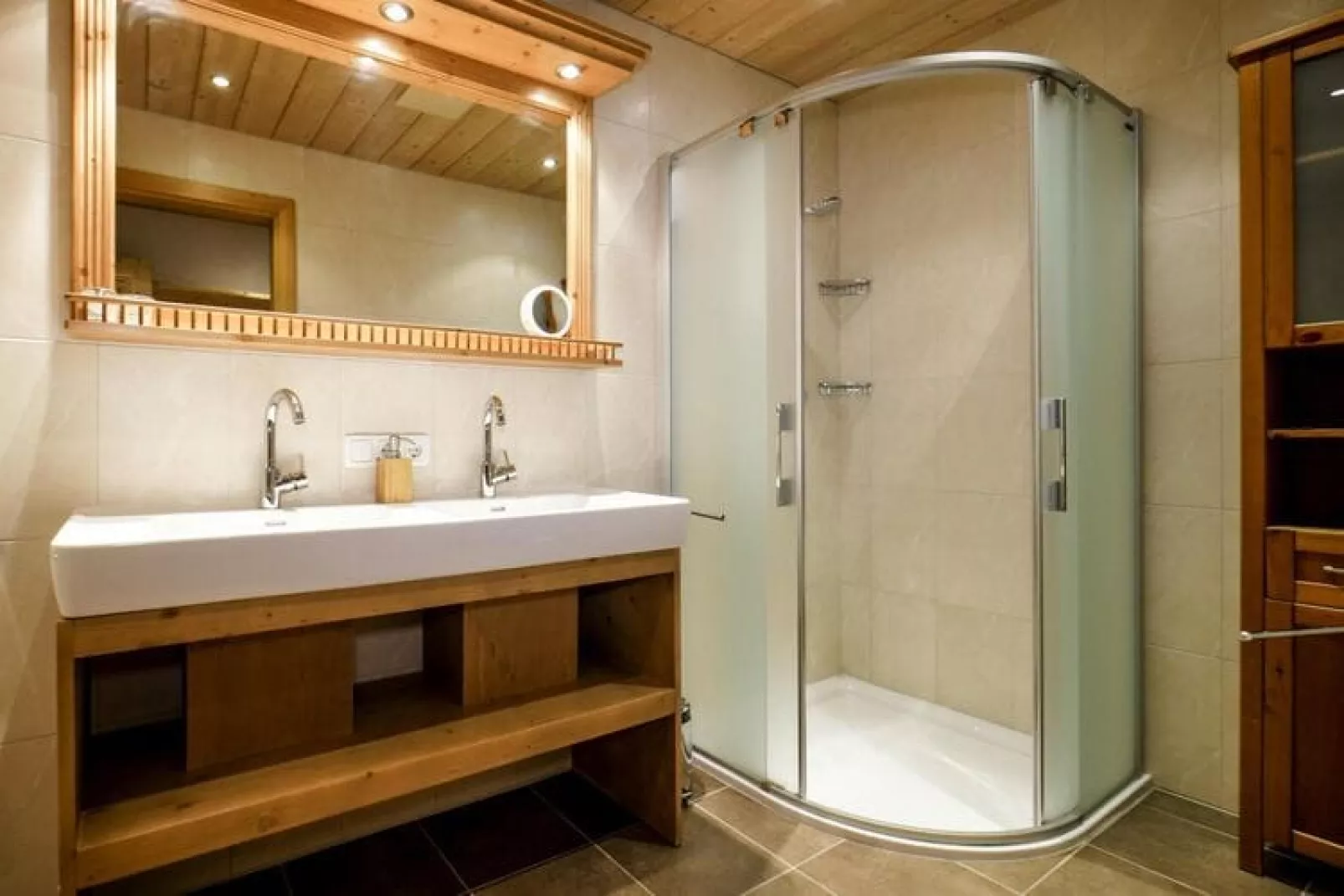 Thaler Hütte - Almzauber-Bathroom