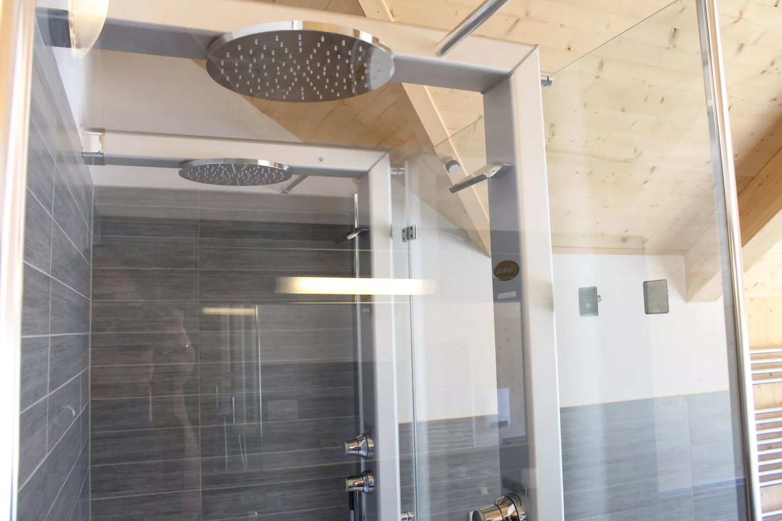 Tauern Chalet-Bathroom