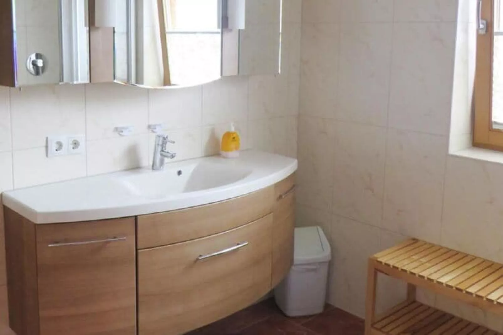 Haus Emberger Fügen-Belegung 6 Personen-Bathroom