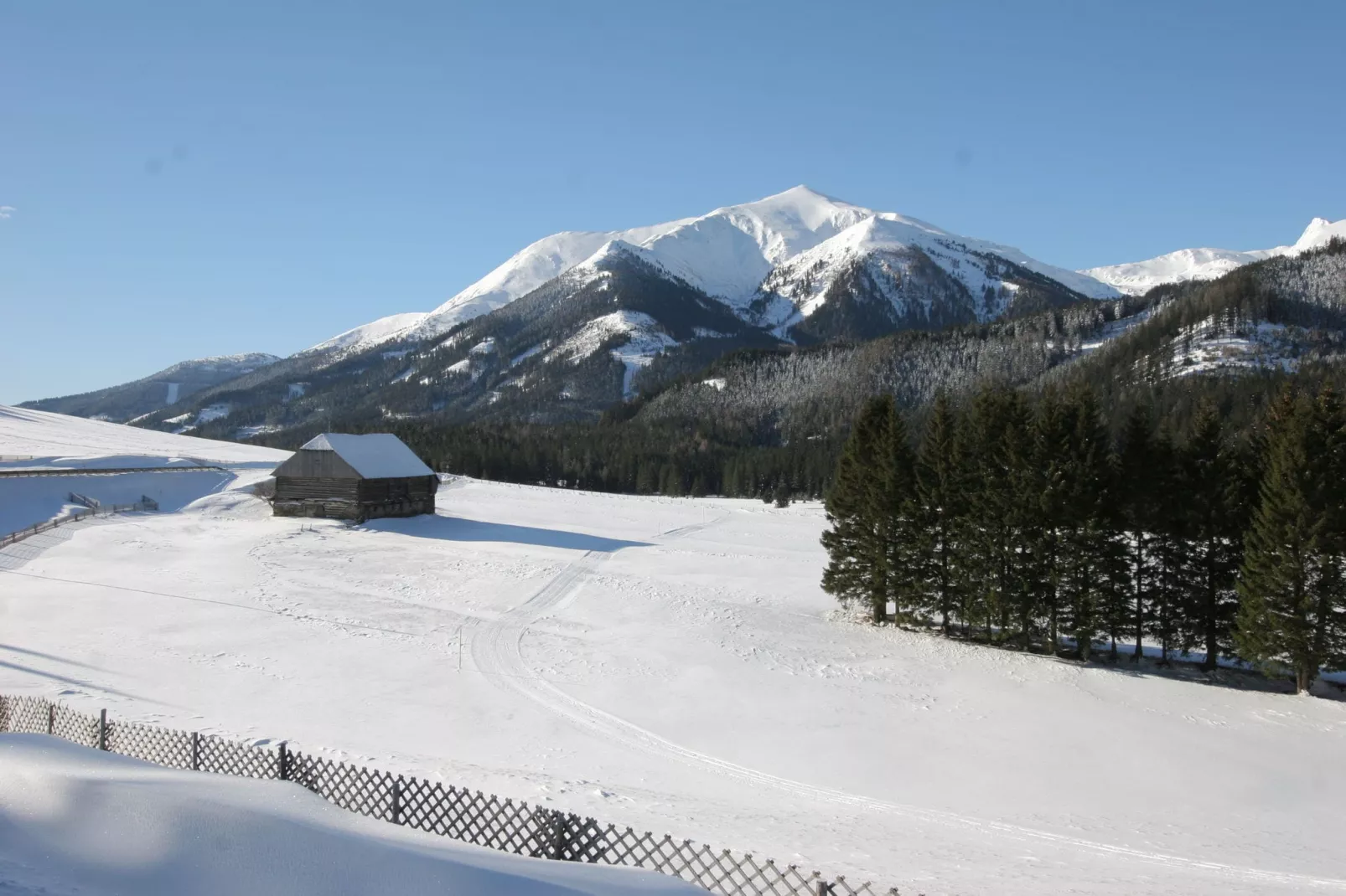 Tauern Chalet-Area winter 5km