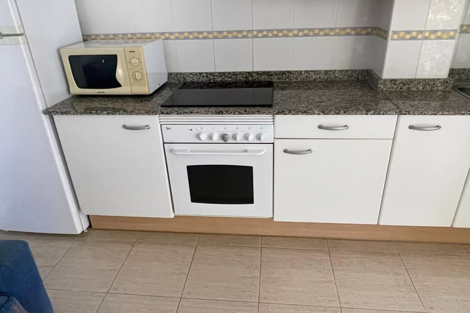 Apartment La Riviera-Cuisine