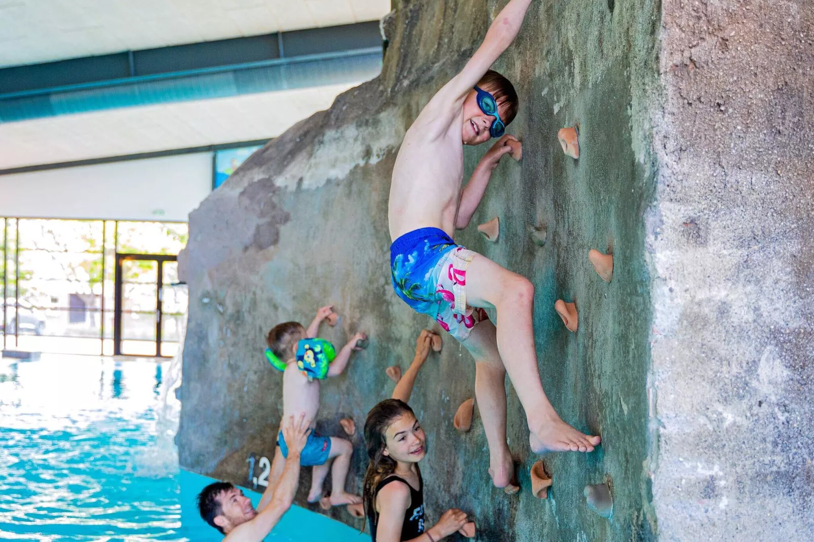8 Personen Ferienhaus auf einem Ferienpark Blåvand-Schwimmbad