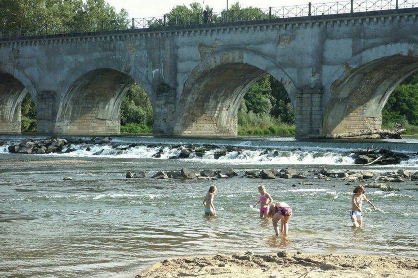 Maison de vacances -   VIEURE-Areas summer 20km