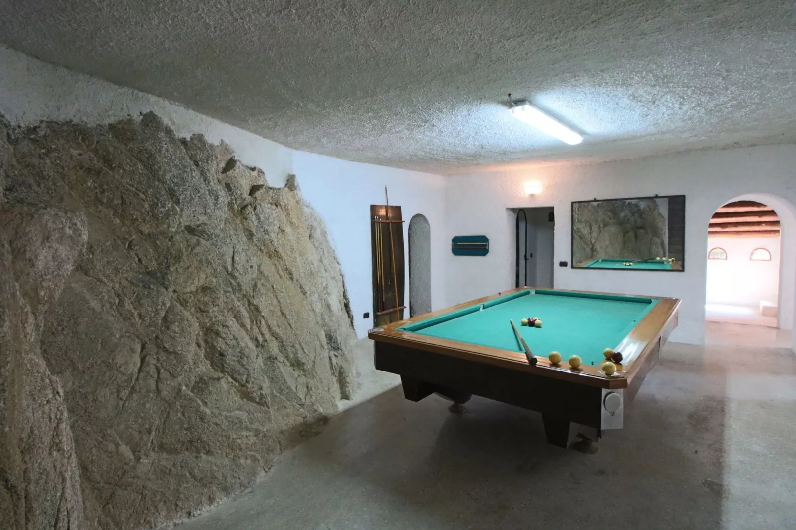Torre-Recreation room