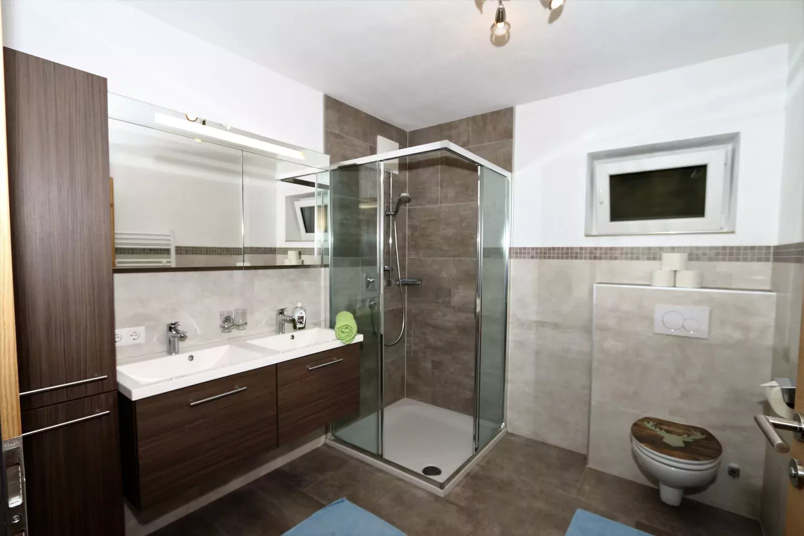 Ferienhaus Schöser-Bathroom
