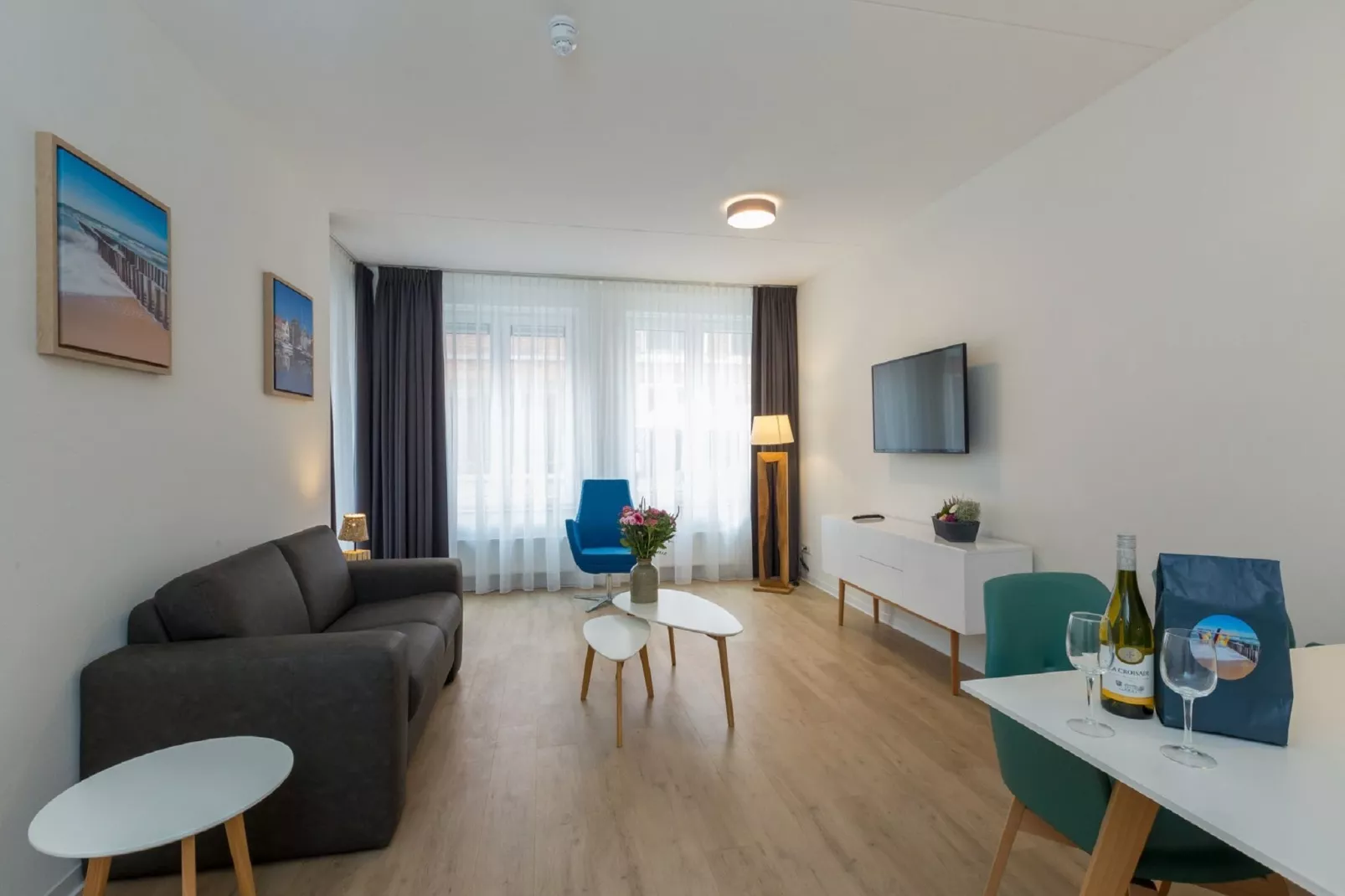 Aparthotel Zoutelande - 4 pers luxe appartement-Living room