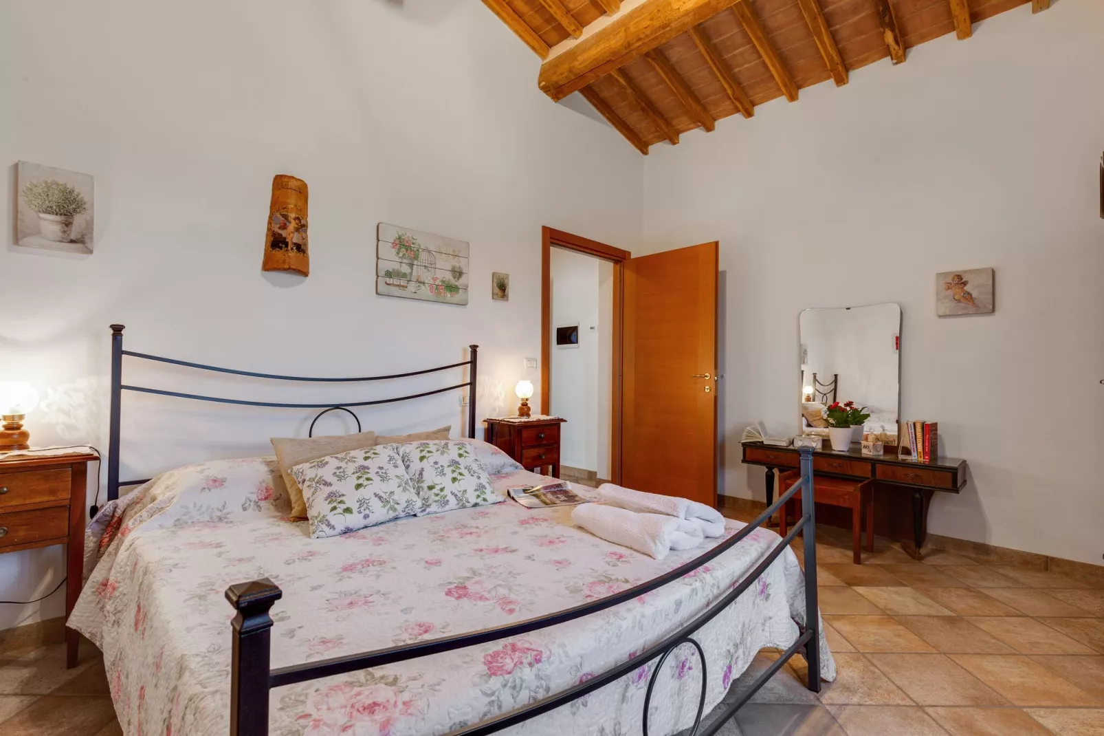 Matilde-Bedroom