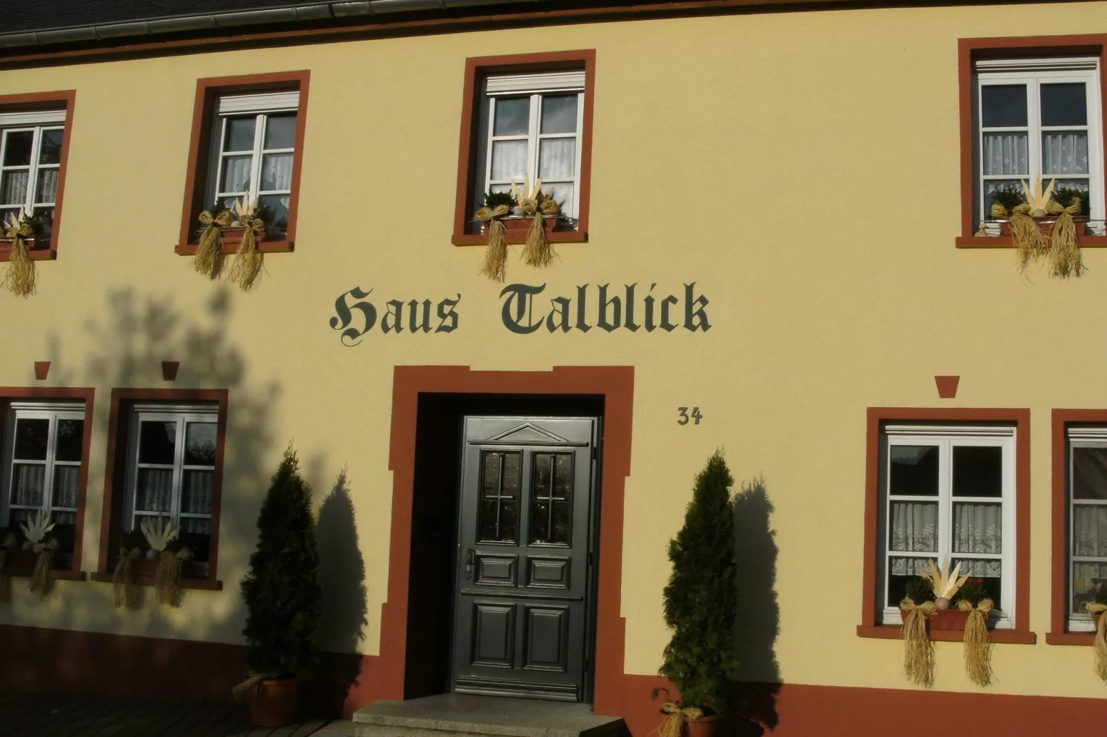 Talblick-Exterior in summer