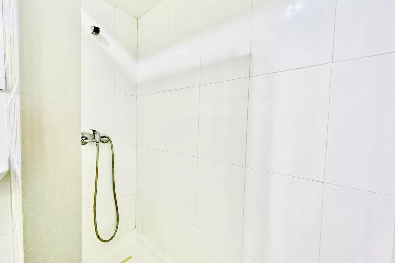 Concordia 104-Bathroom