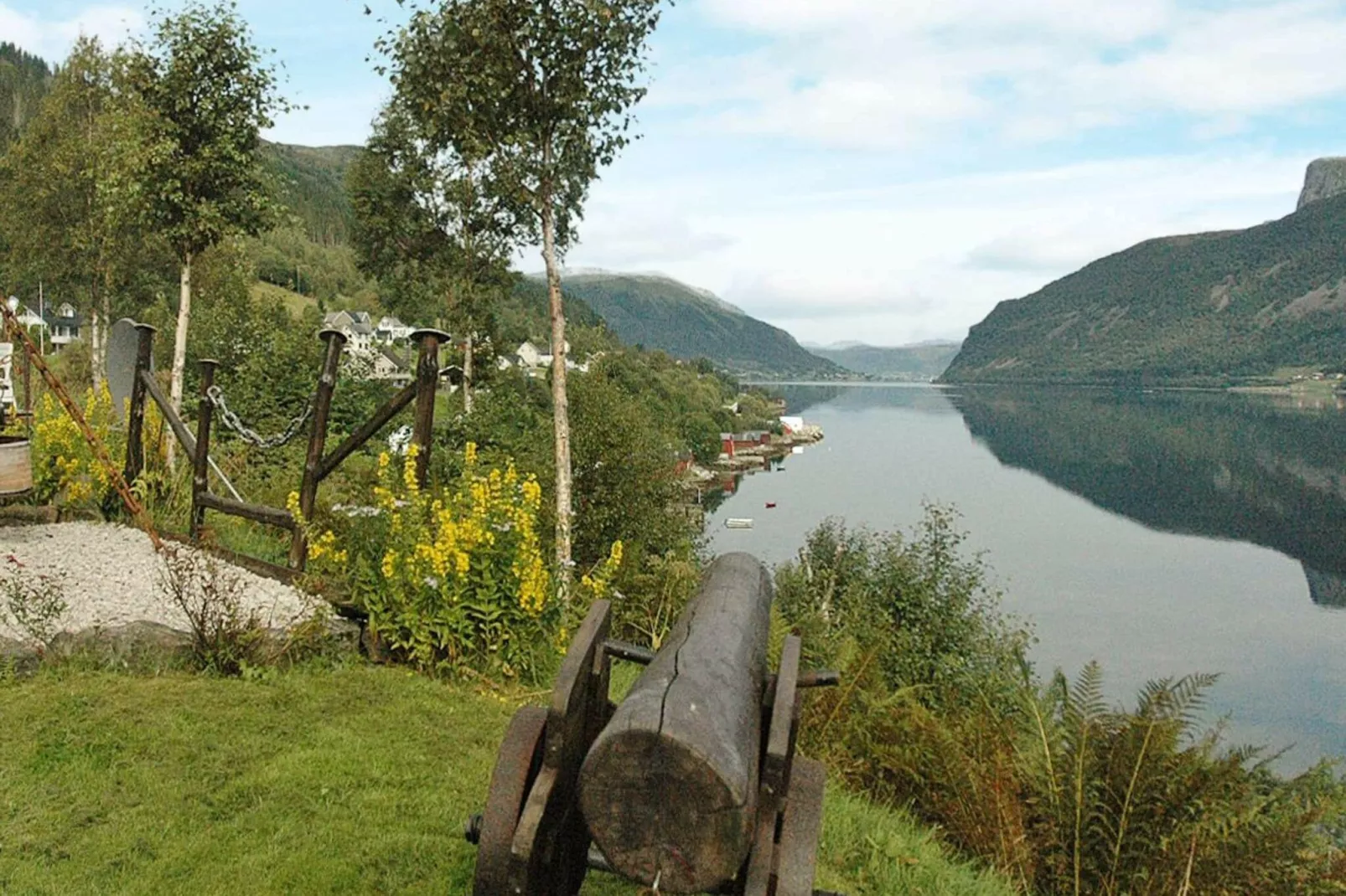 HARBAKK-74492-Water view