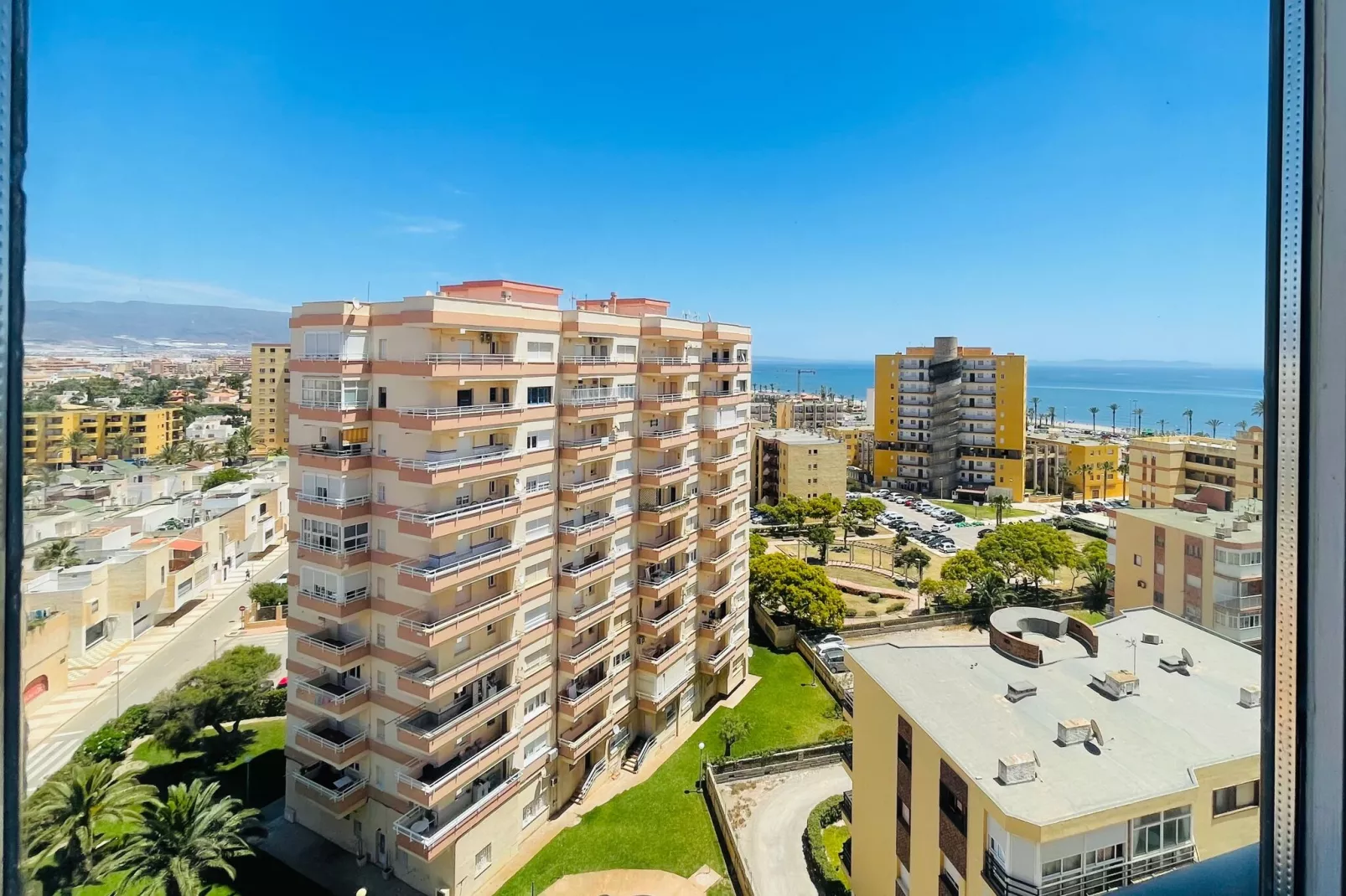 Concordia 104-View summer