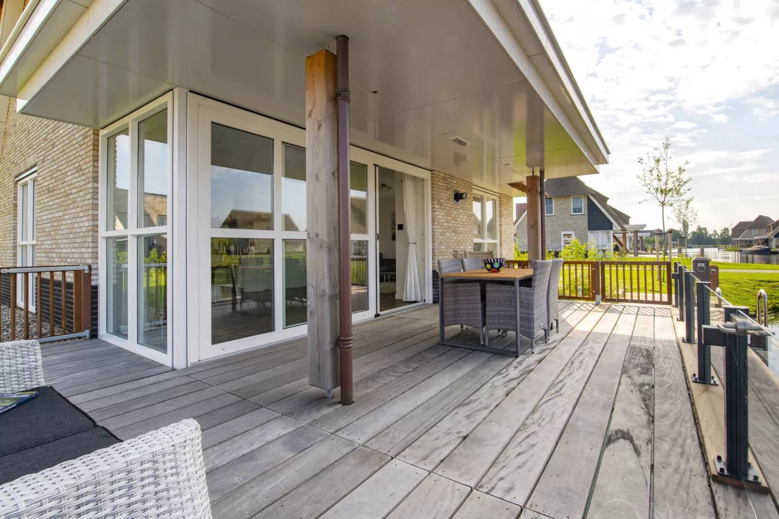 Friese Meren Villa's 4-Terrassenbalkon