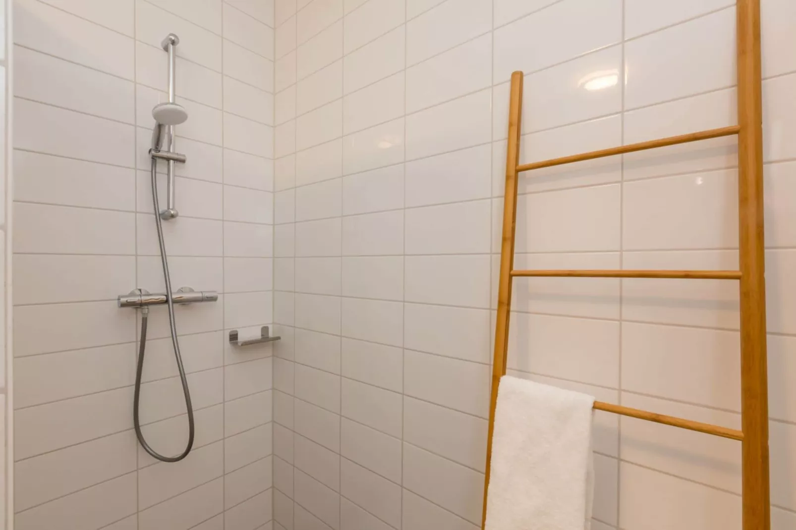 Aparthotel Zoutelande - Luxe 3-persoons comfort appartement-Bathroom