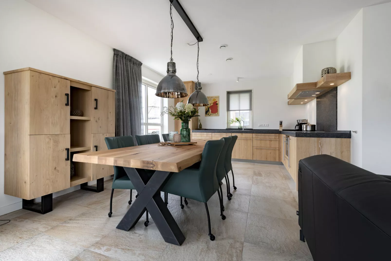 Friese Meren Villa's 5 - Dining room