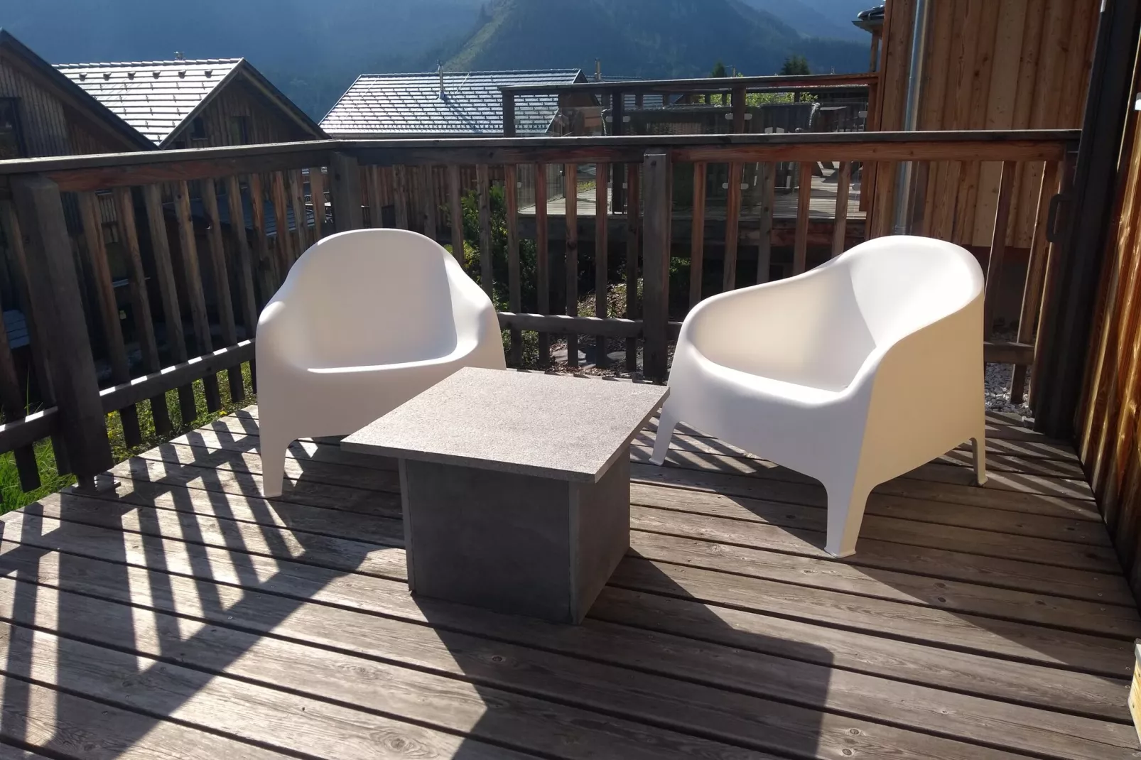 Chalet Victor-Terrace balcony
