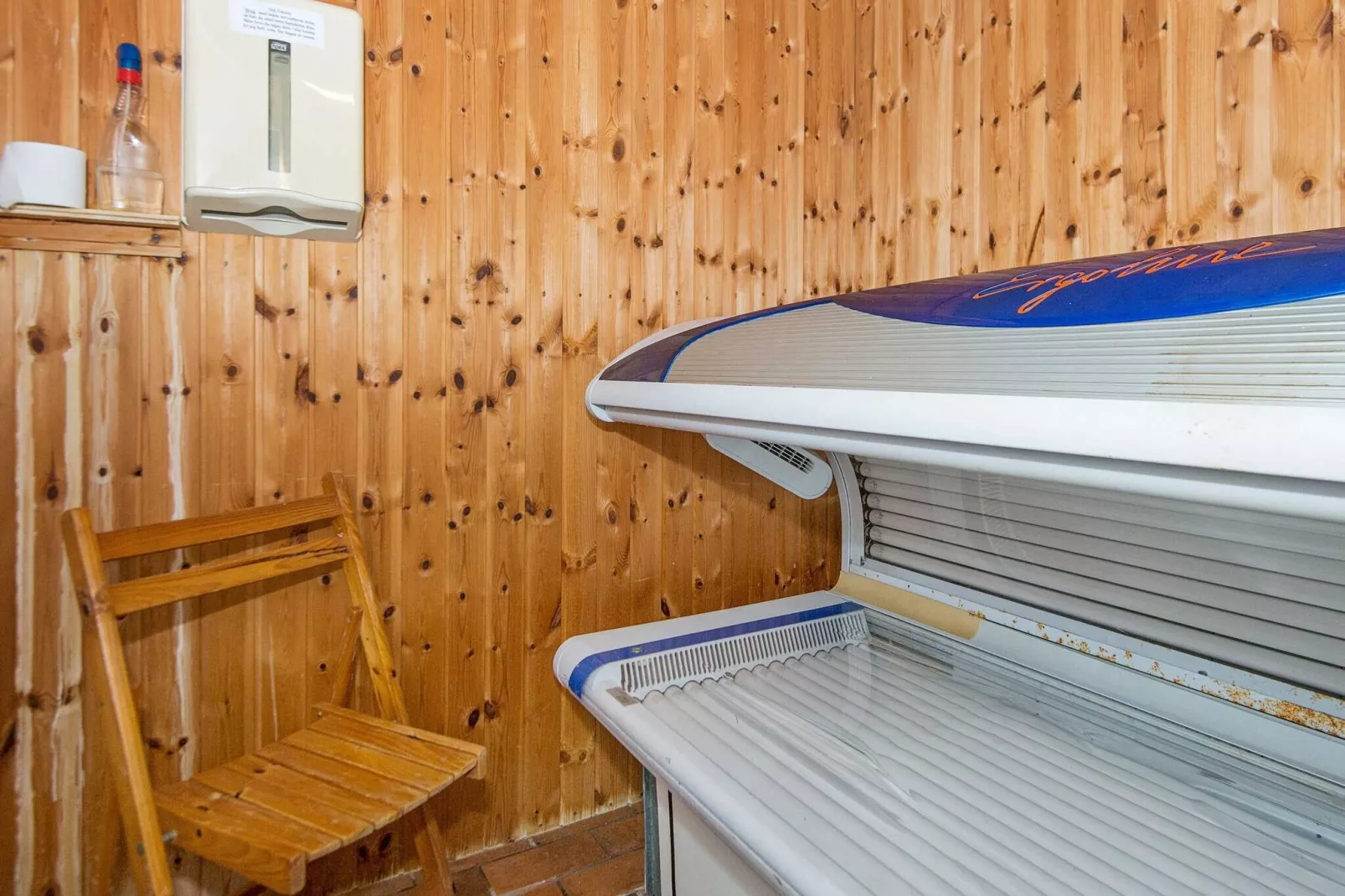 6 person holiday home in Højer-Tanning room