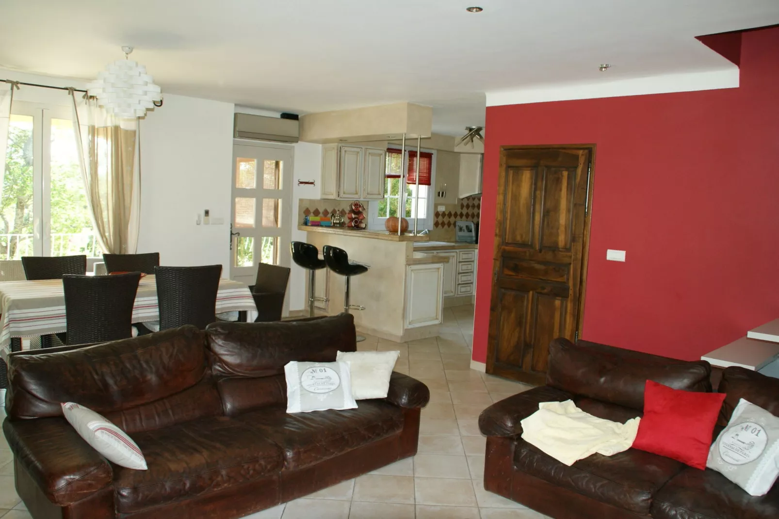 Le Grand Chêne-Living room