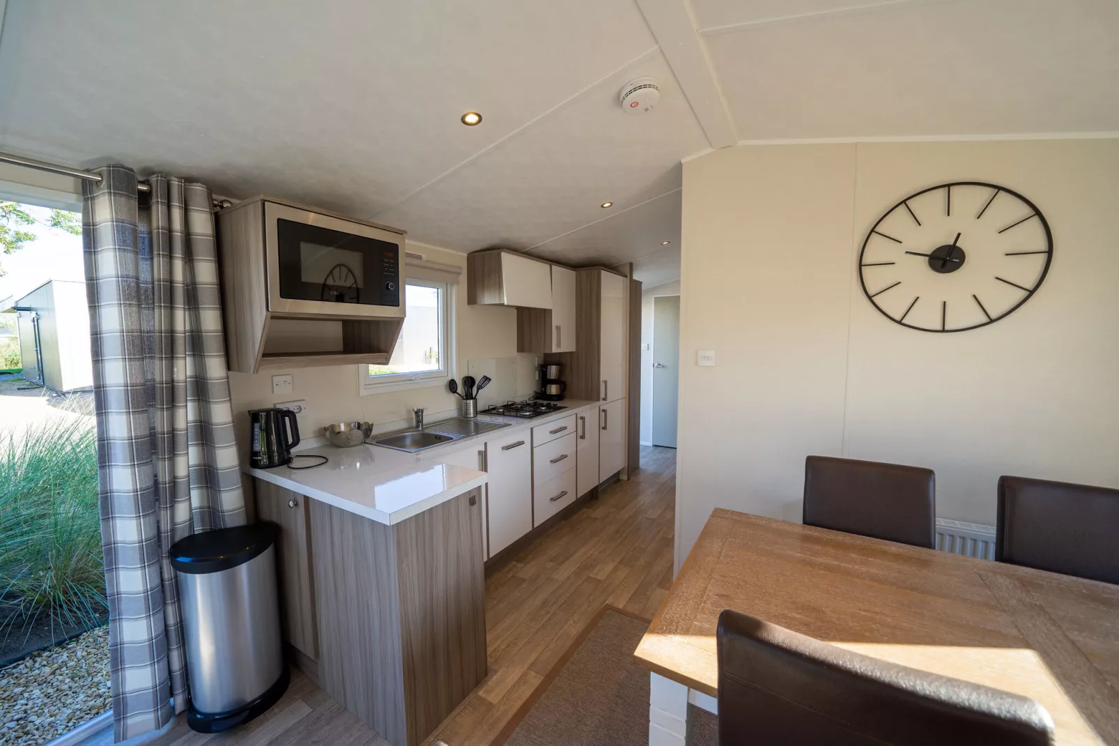 Resort Poort van Zeeland 11-Kitchen